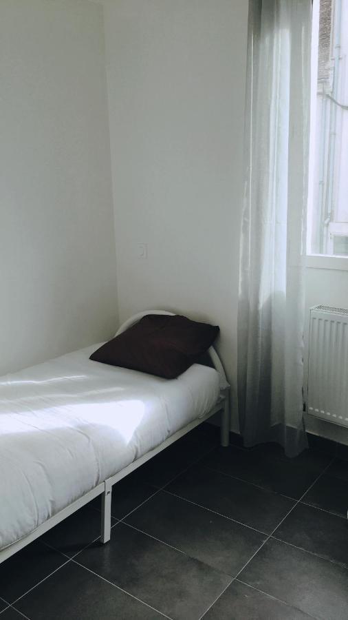 Hotel Sainte-Barbe Guignes-Rabutin Екстер'єр фото