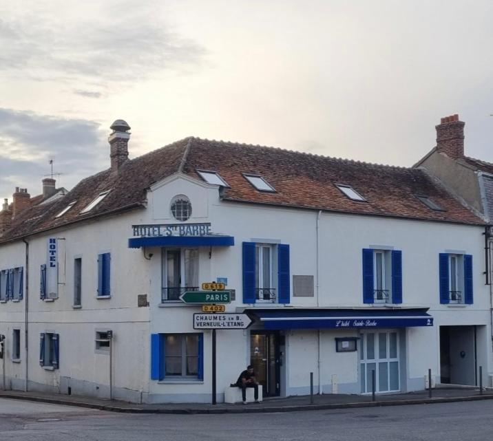 Hotel Sainte-Barbe Guignes-Rabutin Екстер'єр фото